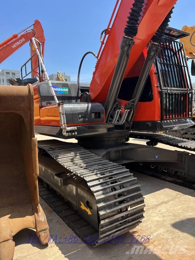 Doosan DX225 Rupsgraafmachines