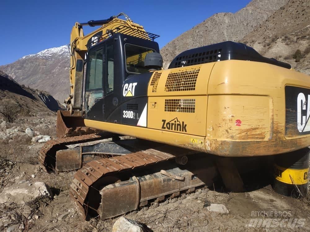 CAT 330D2 L Rupsgraafmachines
