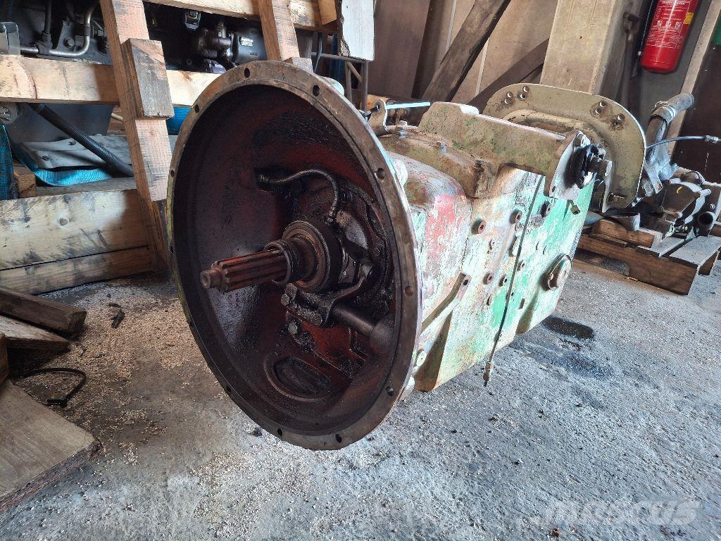 Volvo SR62 Versnellingsbakken