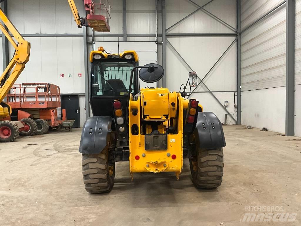 JCB 535-125 Verreikers