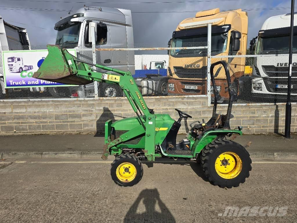 John Deere 2520 HST Compacttrekkers