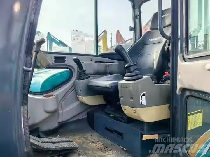 Sunward SWE80E Rupsgraafmachines