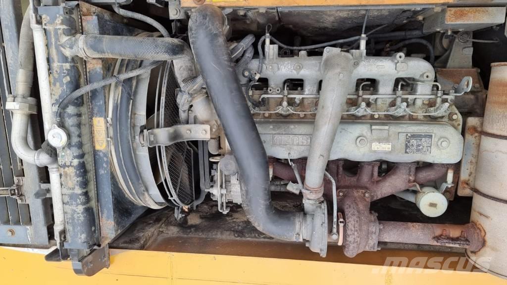 CASE CX 210 LC Rupsgraafmachines