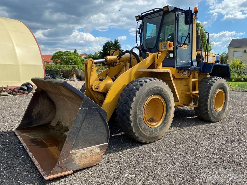 Komatsu WA 250 PT-1H Voorladers en gravers