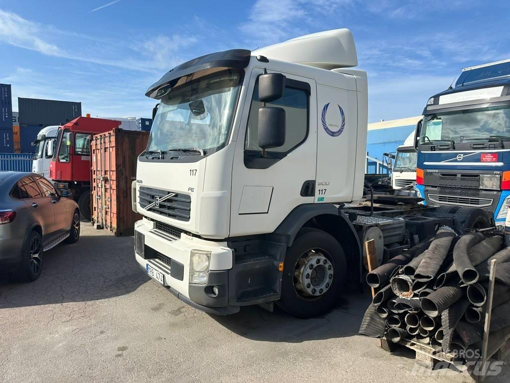 Volvo FE 300 Chassis met cabine