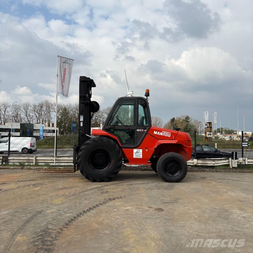 Manitou M 30.4 Vorkheftruck voor zwaar terrein