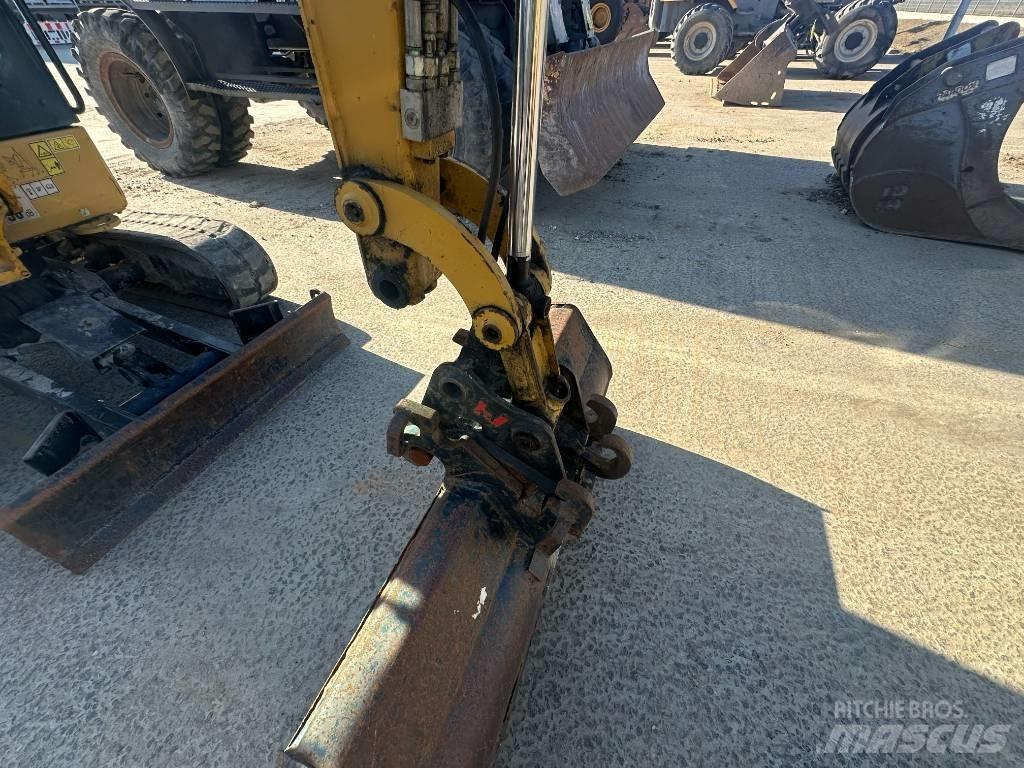 CAT 301.8 Minigraafmachines < 7t