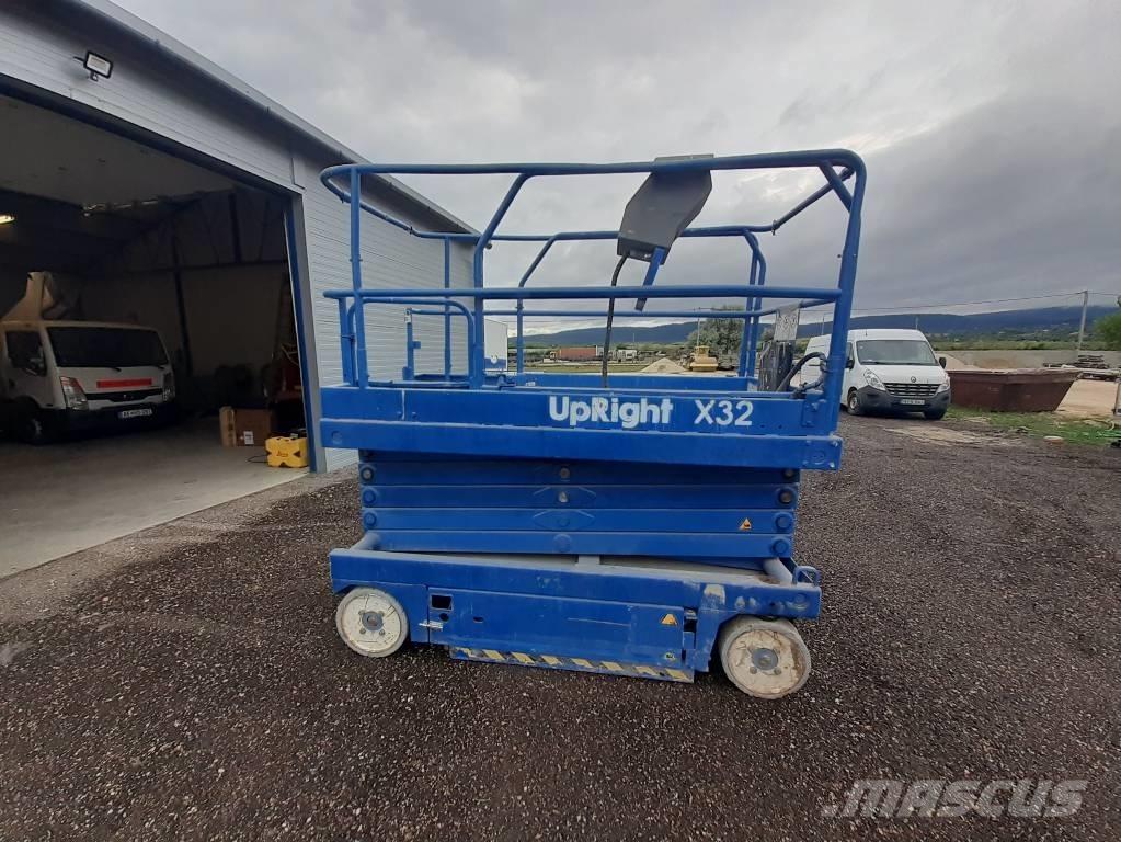 UpRight X 32 Schaarhoogwerkers