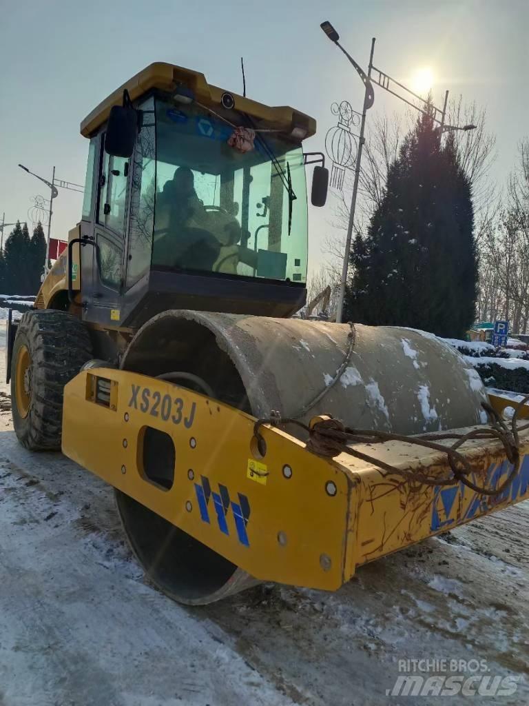 XCMG XS 143J Trilrolwalsen