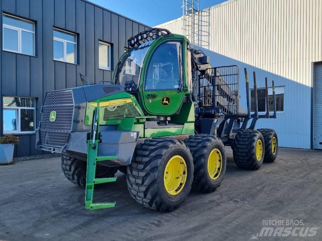John Deere 1010 G Forwarders
