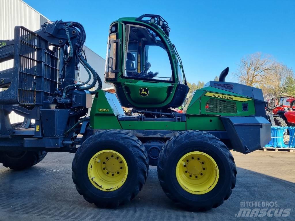 John Deere 1010 G Forwarders
