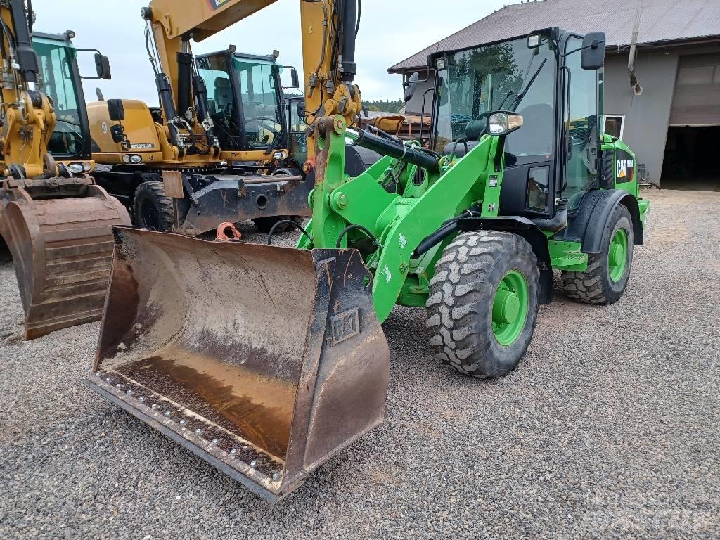 CAT 906M Wielladers