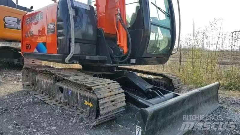 Hitachi ZX 60 Rupsgraafmachines
