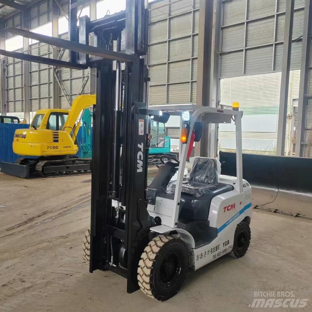 TCM FD30 Diesel heftrucks
