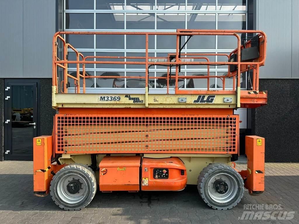 JLG M3369 Schaarhoogwerkers