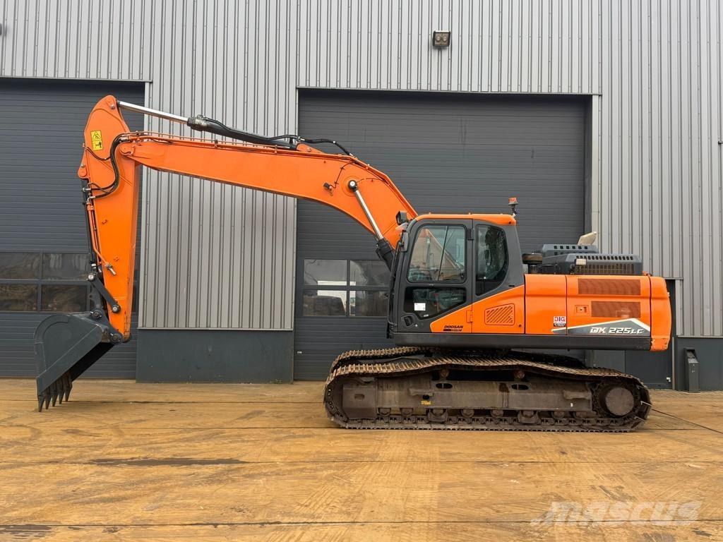Doosan DX225LC-7 Rupsgraafmachines