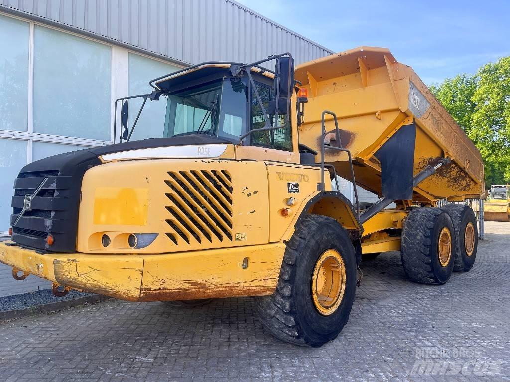 Volvo A25E Knik dumptrucks