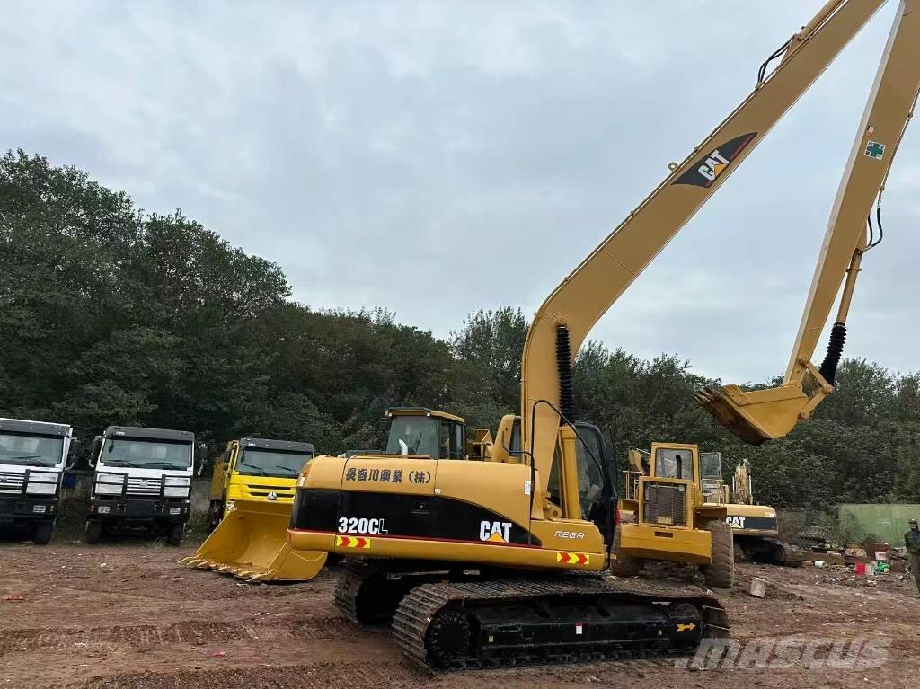 CAT 320 C L Graafmachines Long Reach