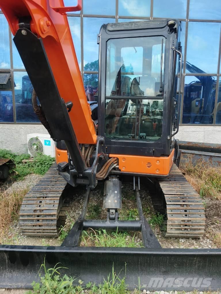 Hitachi ZX 50 U Minigraafmachines < 7t
