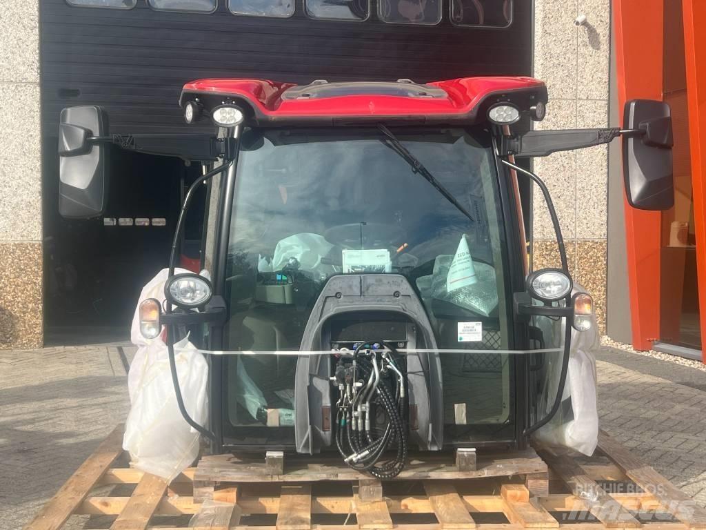 CASE MAXXUM / PUMA Cabine en interieur