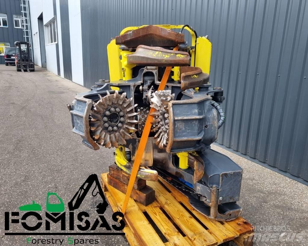 John Deere H424 Boomvelkoppen