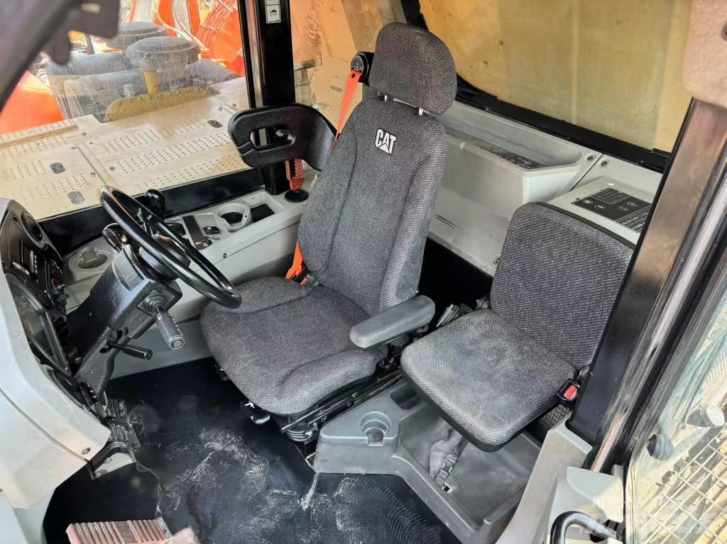 CAT 773 F Starre dumptrucks
