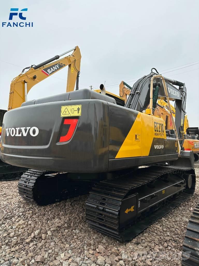 Volvo 210 Rupsgraafmachines