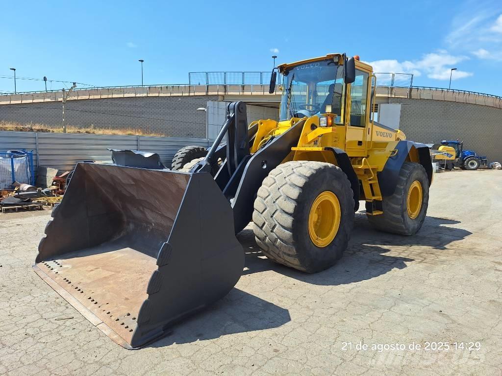 Volvo L 120 E Wielladers
