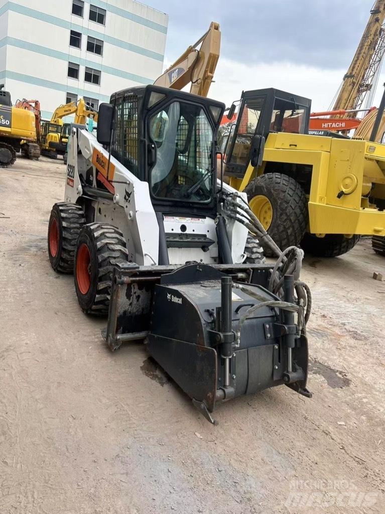 Bobcat S 220 Schrankladers