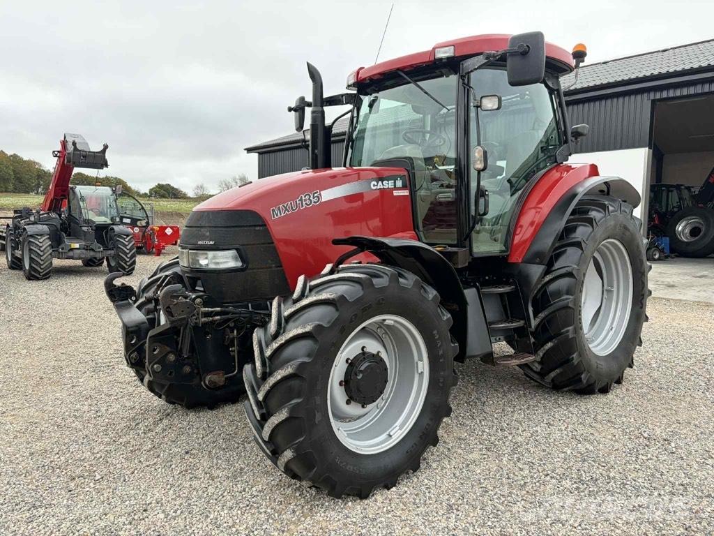 Case IH MXU 135 Tractoren