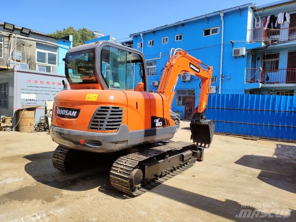 Doosan DX 60 Rupsgraafmachines