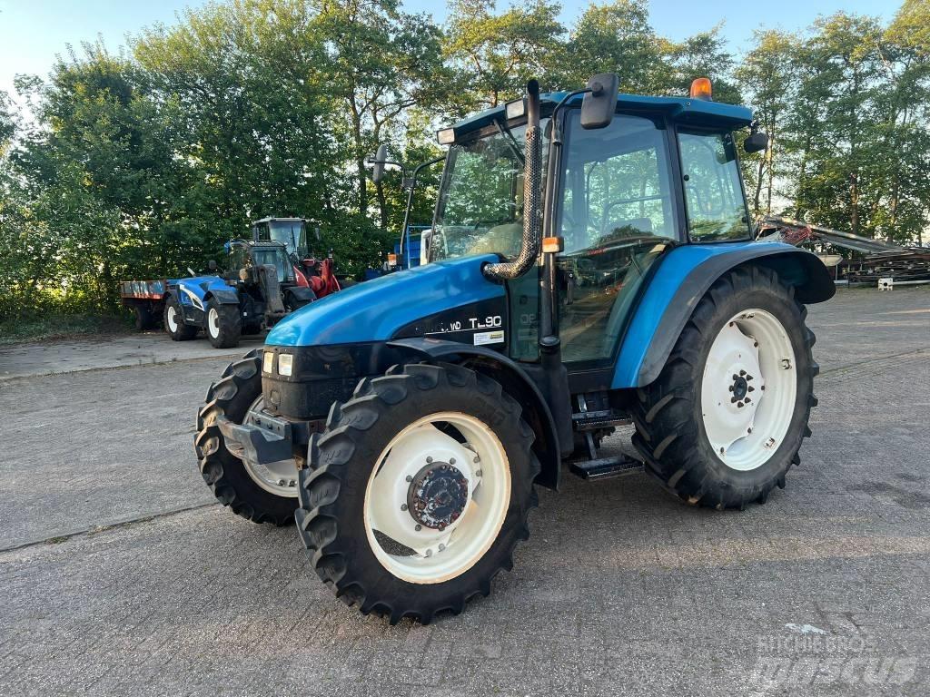 New Holland TL 90 Tractoren