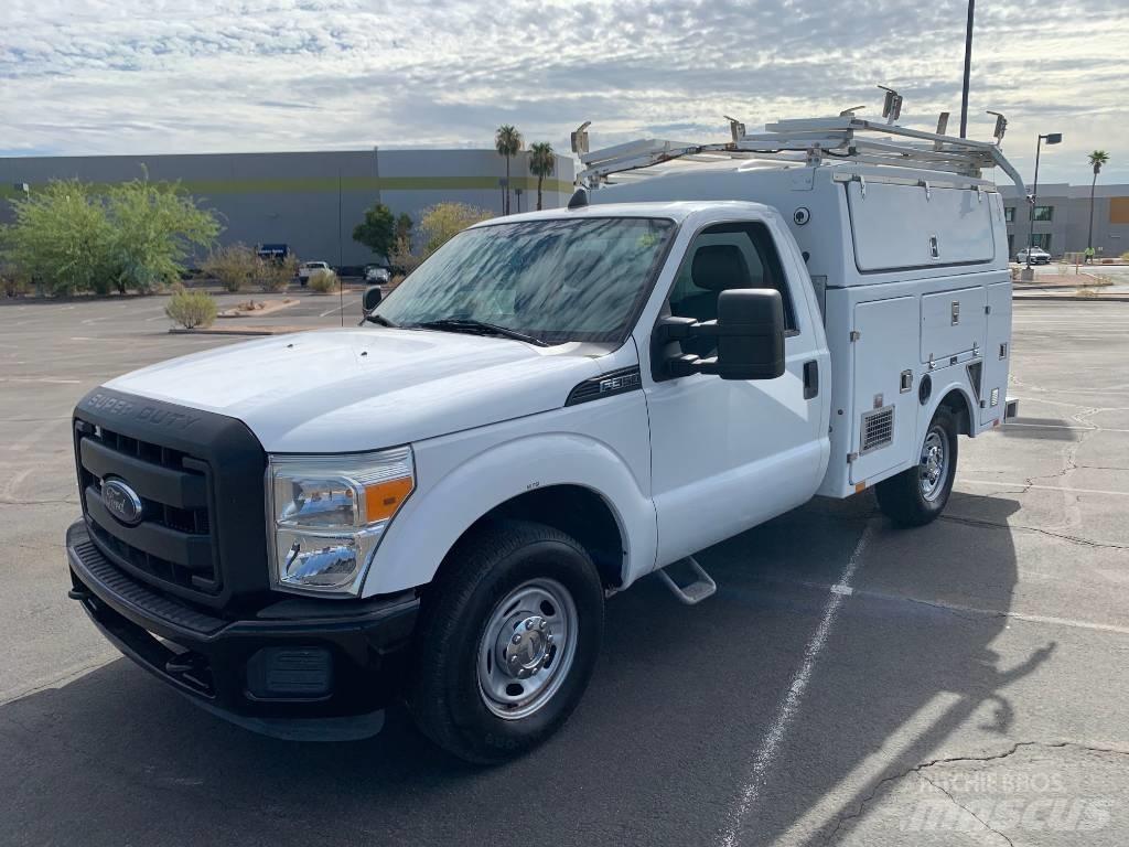 Ford F 350 Bestelwagens met open laadbak