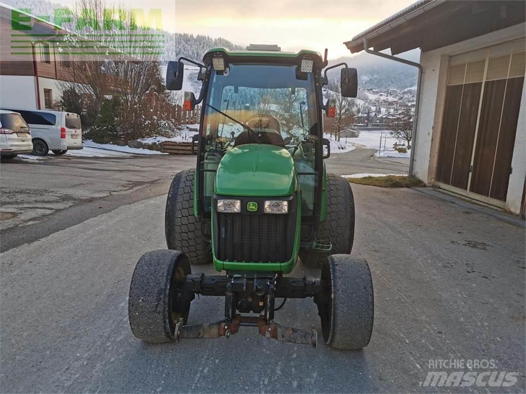 John Deere 4720 Tractoren