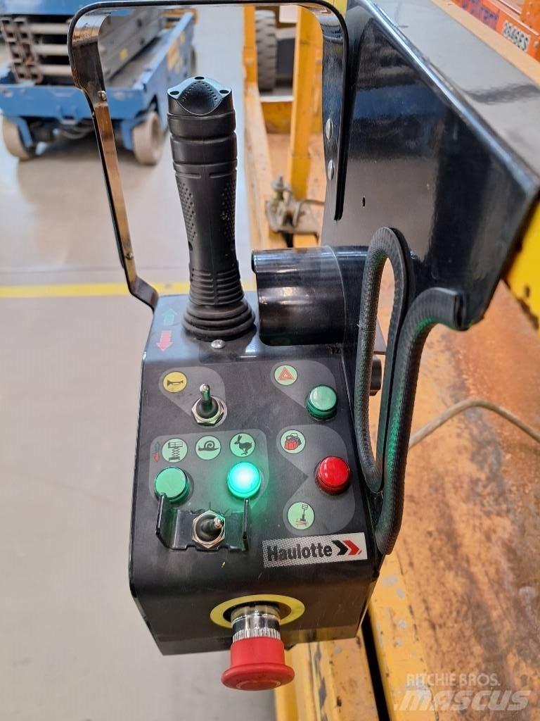 Haulotte Compact 12 Schaarhoogwerkers