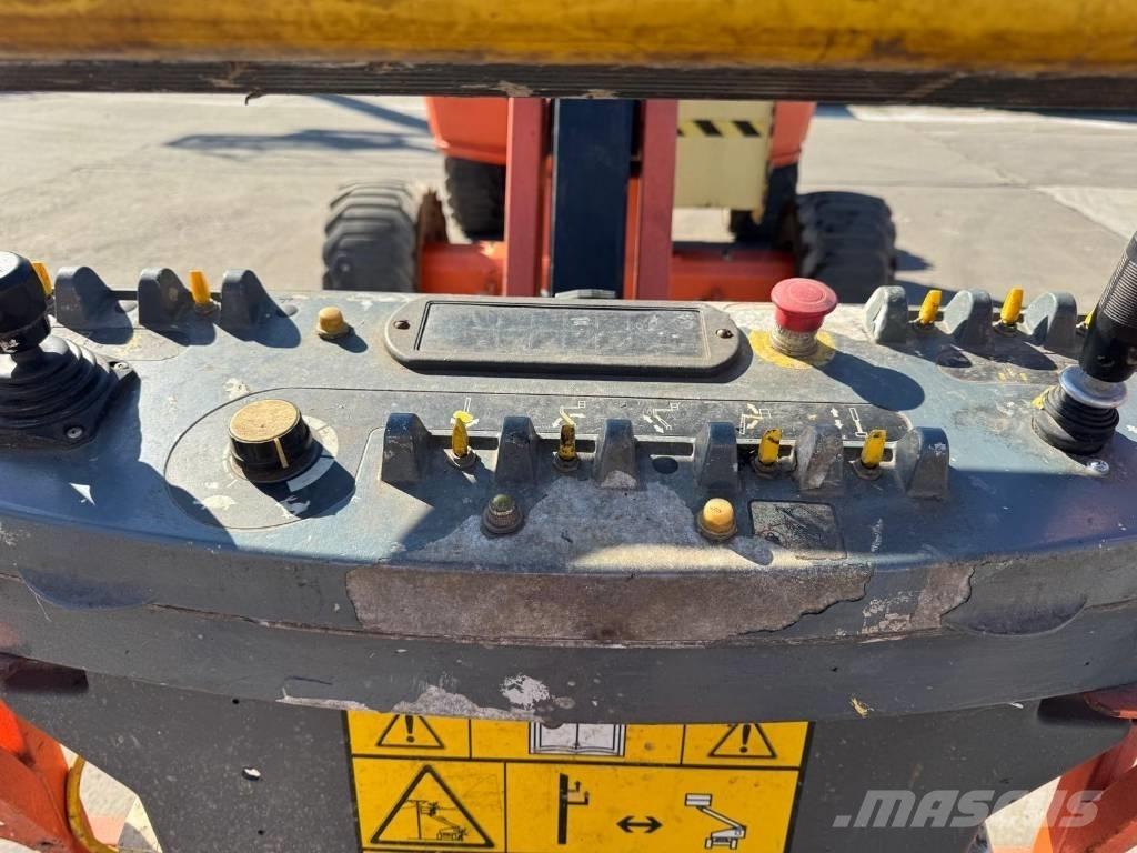 JLG 450 AJ Knikarmhoogwerkers