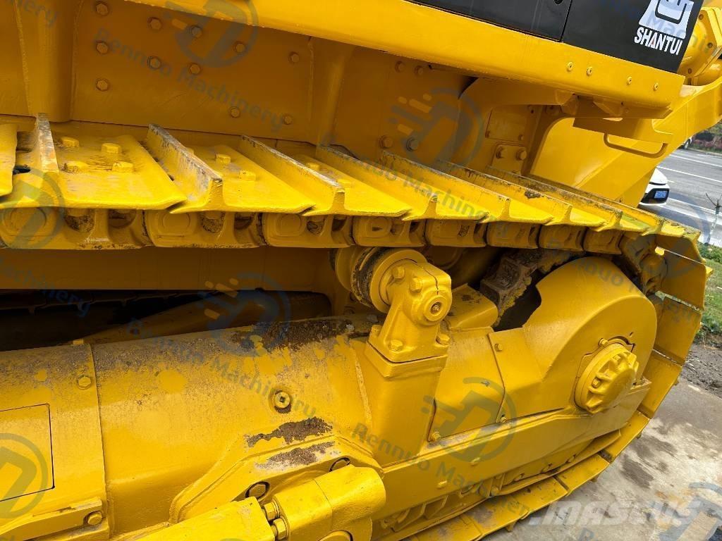 Shantui SD 32 Rupsdozers