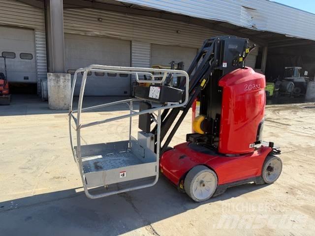 Manitou 100 VJR Personenliften en invalideliften