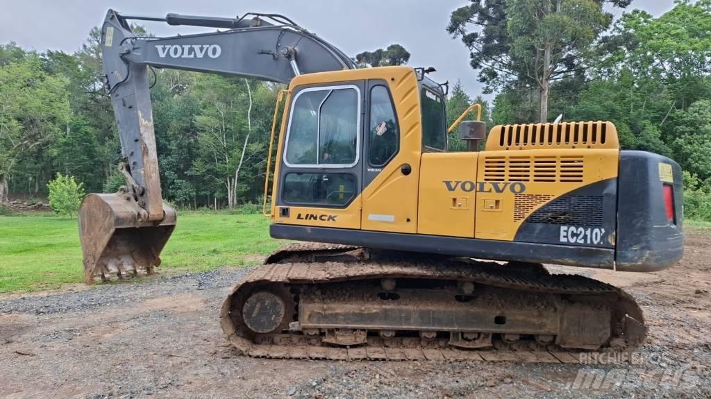 Volvo EC210B Rupsgraafmachines
