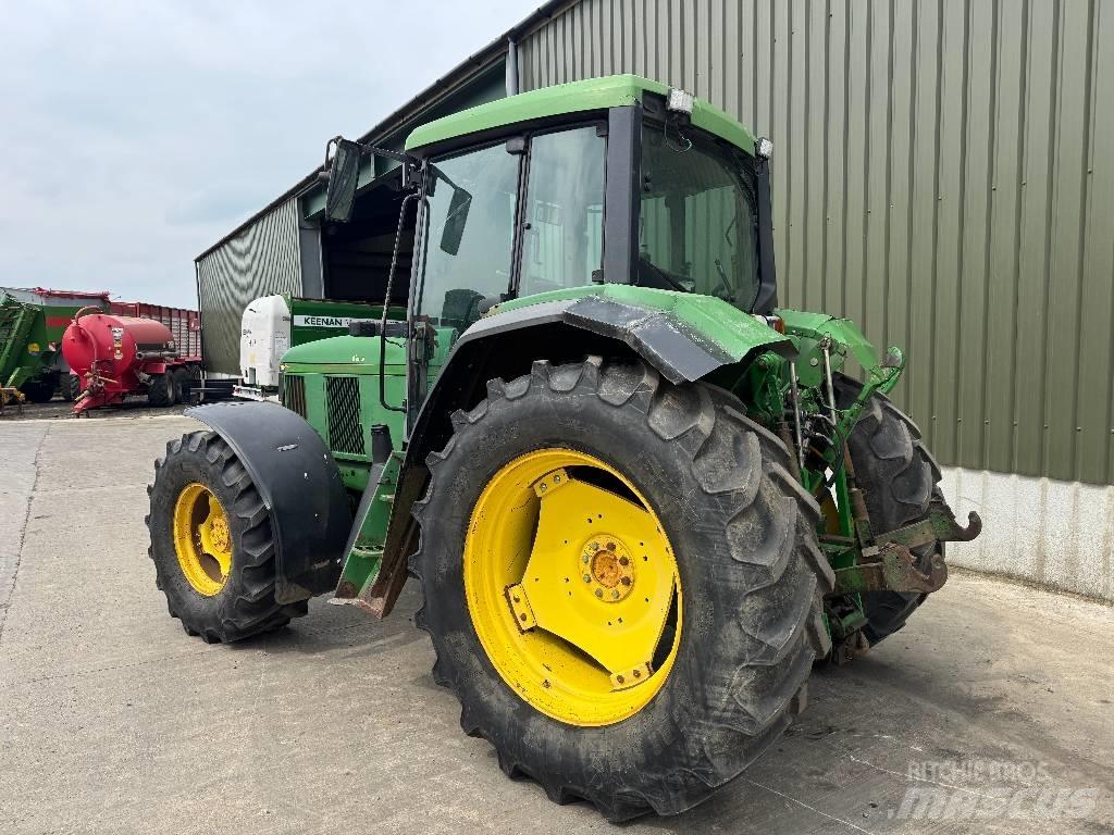 John Deere 6800 Tractoren