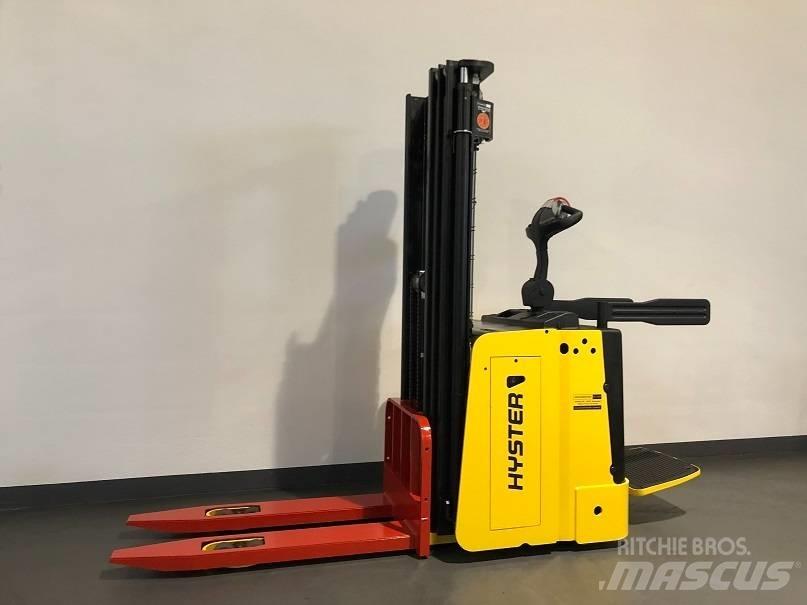 Hyster S1.5S ADV+ Stapelaar meeloop