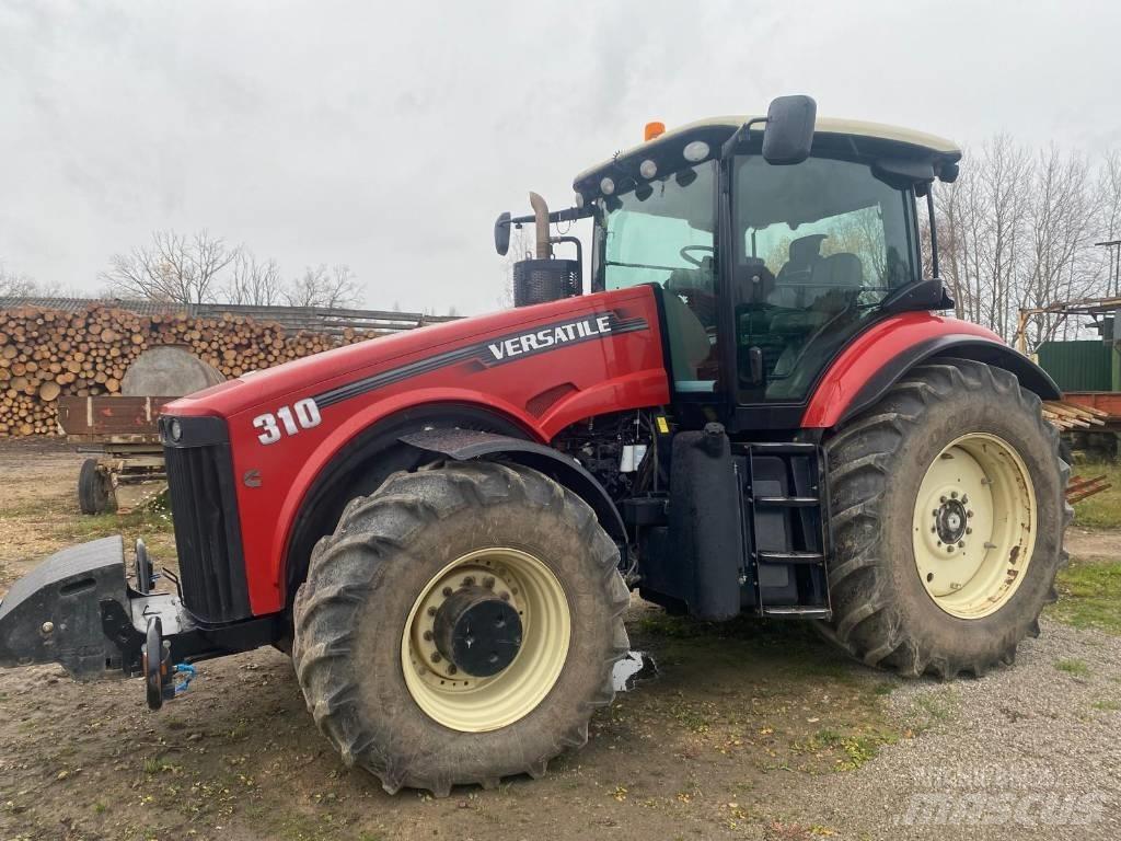 Versatile 310 Tractoren