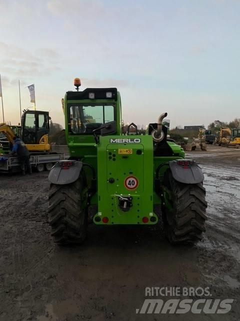 Merlo TF42.7CS Verreikers voor landbouw