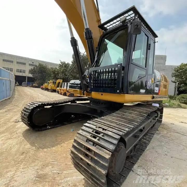 CAT 330D2 Rupsgraafmachines
