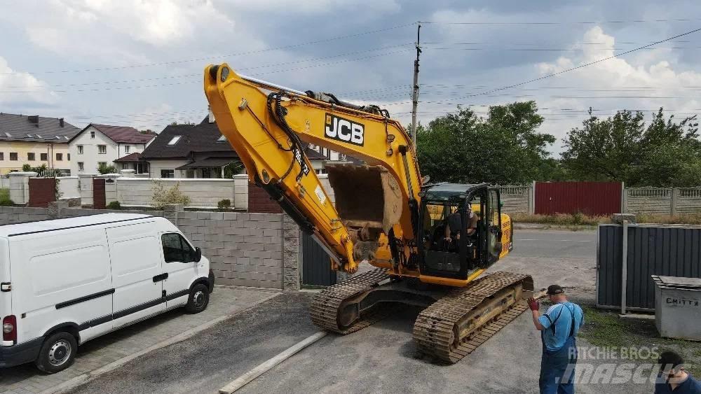 JCB JS220LC Rupsgraafmachines
