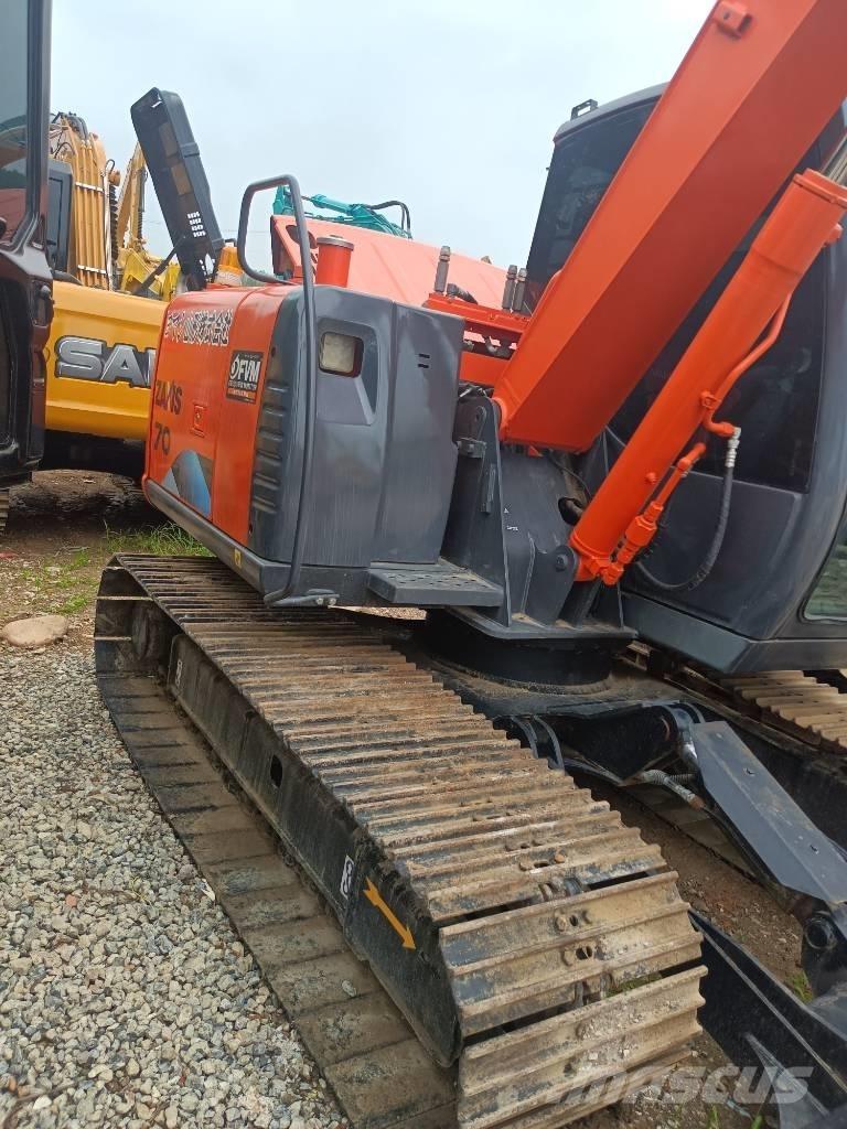 Hitachi ZX 70 Rupsgraafmachines