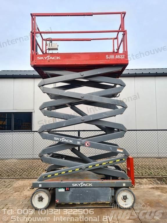 SkyJack SJ4632 Schaarhoogwerkers