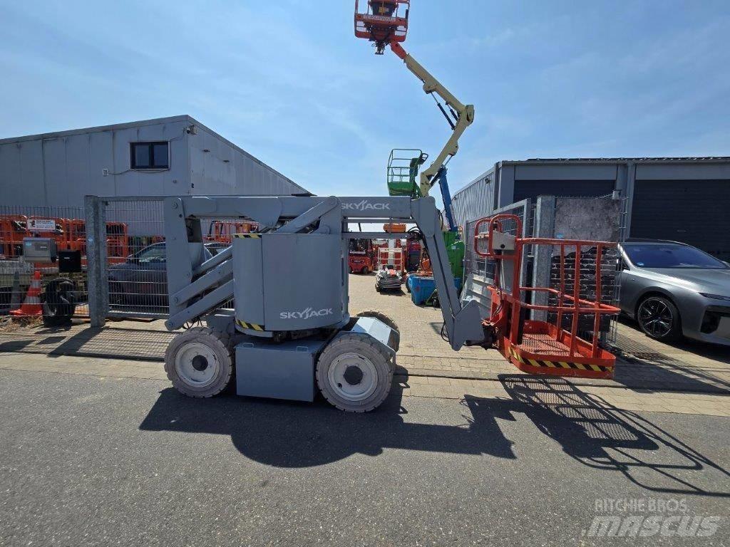 SkyJack SJKB 33 N Knikarmhoogwerkers