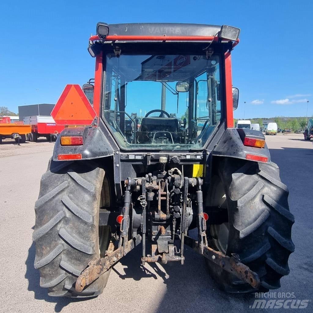 Valtra Valmet 900 Tractoren