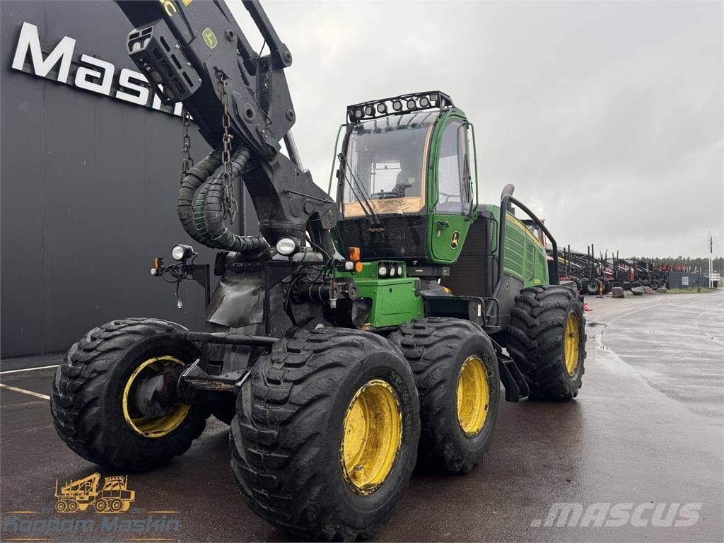 John Deere 1270G Harvesters